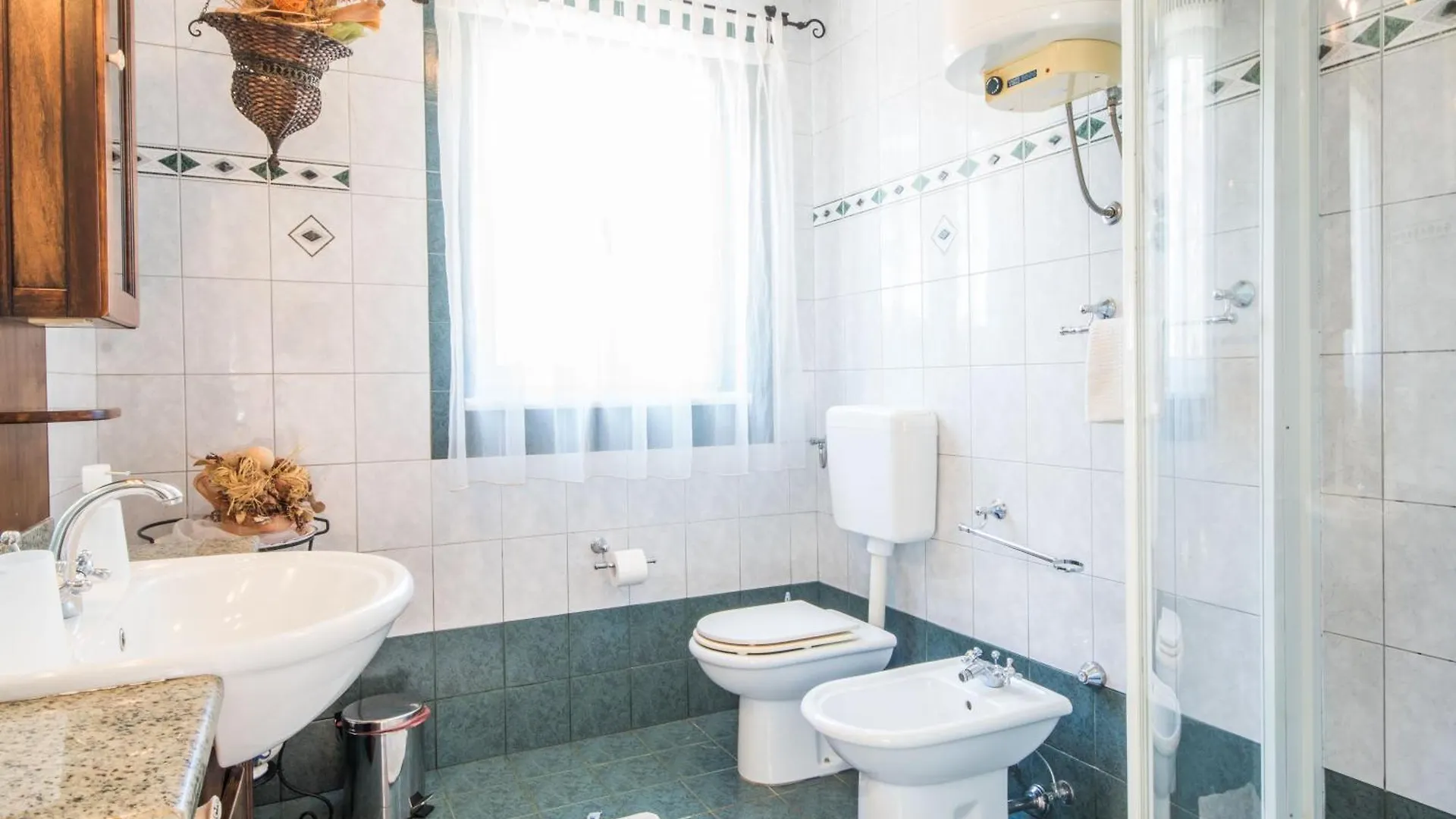 Villa Giovanna, A Charming Villa With Pool In A Beautiful Landscaped Garden Šumber Vakantiehuis