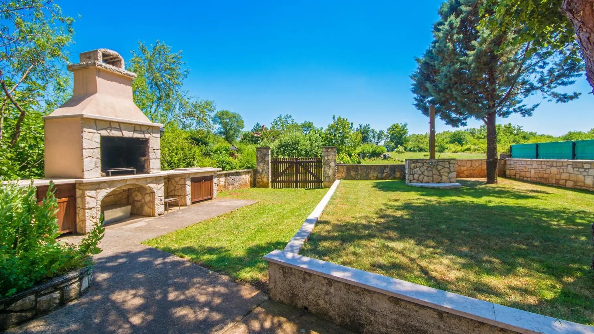 Villa Giovanna, A Charming Villa With Pool In A Beautiful Landscaped Garden Šumber